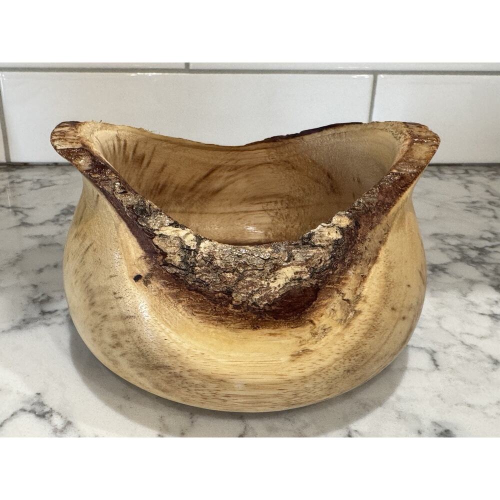 Lipper Inernational Unique Small Wood Tulip Bowl Raw Bark Edge Natural